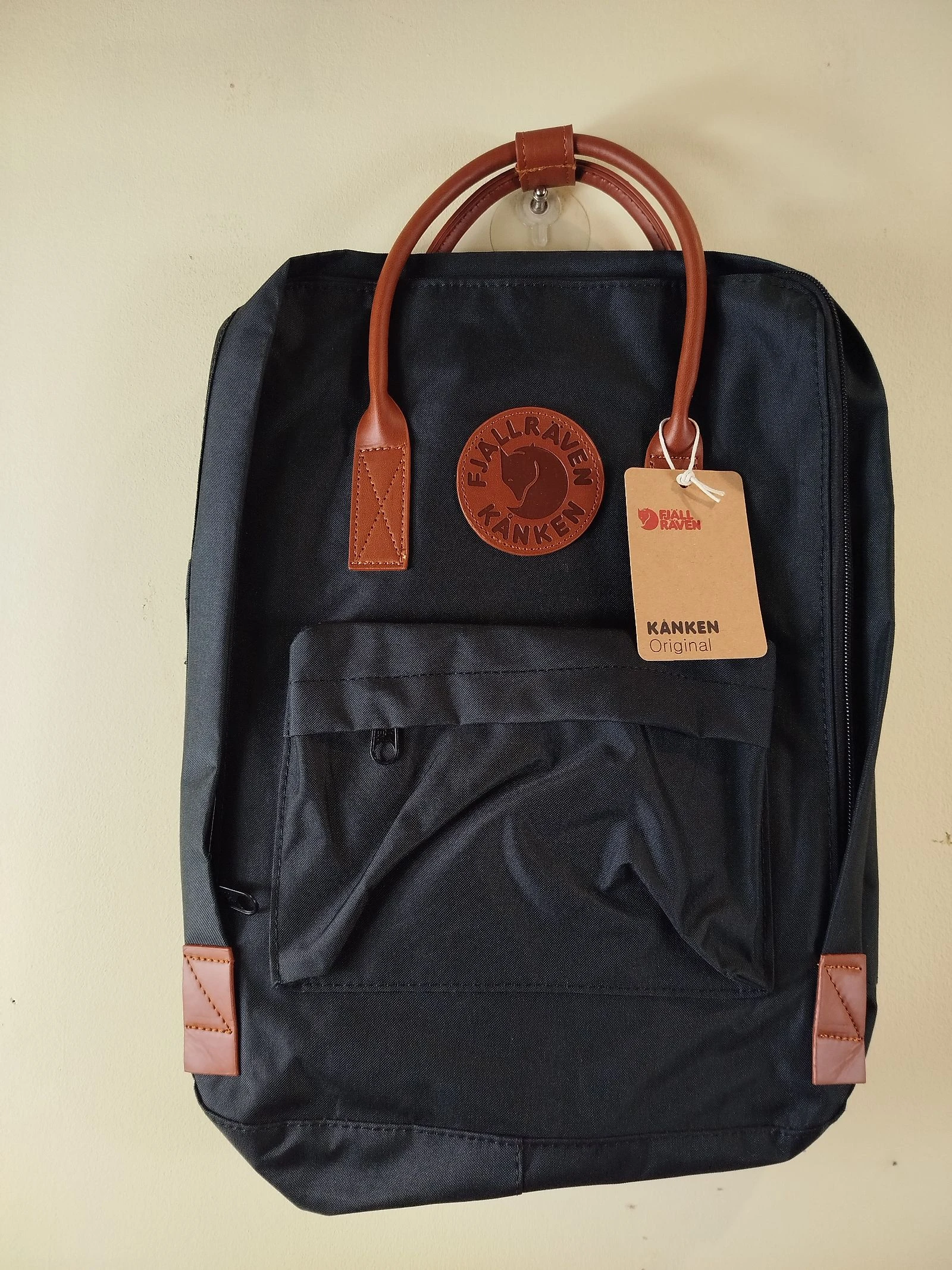 Mochila  Negra y Marrón